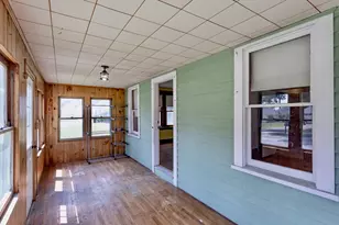 94 Holyoke Rd, Westfield, MA 01085 - Photo 36