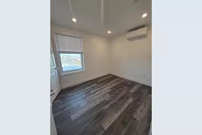 585 Essex St #409, Lynn, MA 01901 - Photo 16