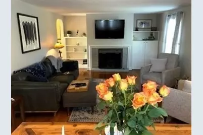 13 Plymouth St, Salem, MA 01970 - Photo 2