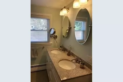13 Plymouth St, Salem, MA 01970 - Photo 12