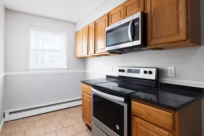 77 Green Street, Lynn, MA 01902 - Photo 6