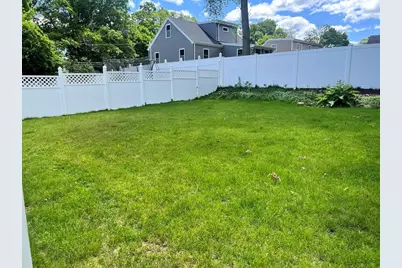 96 Buchanan Rd, Boston, MA 02132 - Photo 4
