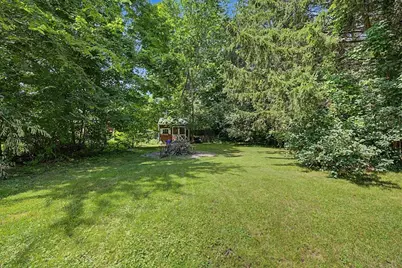 166 Summer St, Amherst, MA 01002 - Photo 22