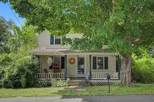166 Summer St, Amherst, MA 01002 - Photo 1