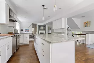 157 Cypress St, Brookline, MA 02445 - Photo 4