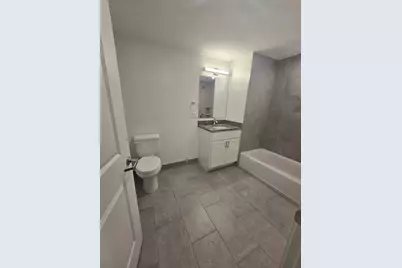 585 Essex St #309, Lynn, MA 01901 - Photo 8