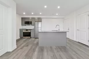 585 Essex St, Lynn, MA 01901 - Photo 4