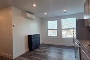 585 Essex St, Lynn, MA 01901 - Photo 6