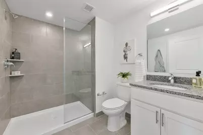 585 Essex St #606, Lynn, MA 01901 - Photo 6