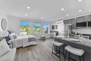 585 Essex St, Lynn, MA 01901 - Photo 2