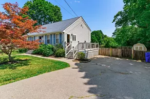 8 Gushee Ln, Taunton, MA 02780 - Photo 4