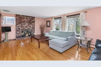 176 Mallard Way, Waltham, MA 02452 - Photo 4