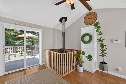 120 Farm St, Bellingham, MA 02019 - Photo 6