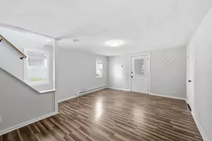 70 Milton St, Springfield, MA 01151 - Photo 10