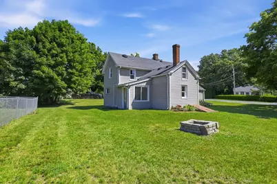 70 Milton St, Springfield, MA 01151 - Photo 34