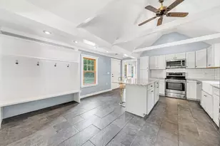 4 Shaw St, Medway, MA 02053 - Photo 18