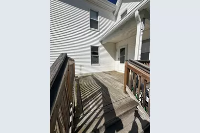 8 Highland St #1, Clinton, MA 01510 - Photo 12