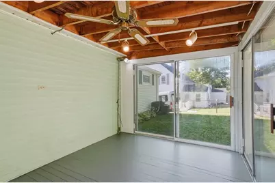 31 Eastern Avenue, Woburn, MA 01801 - Photo 18