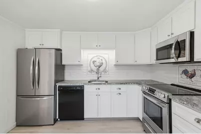 31 Eastern Avenue, Woburn, MA 01801 - Photo 14
