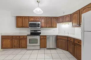 770 Salisbury St, Worcester, MA 01609 - Photo 8