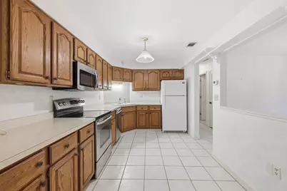 770 Salisbury St. #330, Worcester, MA 01609 - Photo 6