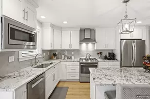 161 Chestnut St, Foxboro, MA 02035 - Photo 6