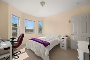 1004 N Main St, Brockton, MA 02301 - Photo 18