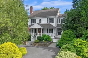 30 Longview Dr, Marblehead, MA 01945 - Photo 2