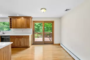 71 Garrison St, Chelmsford, MA 01824 - Photo 6