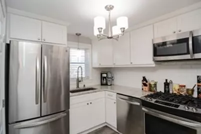 77 Keystone #2, Boston, MA 02132 - Photo 4