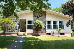 20 Clover Dr, Bridgewater, MA 02324 - Photo 1