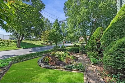 141-143 Oakley Road, Belmont, MA 02478 - Photo 34