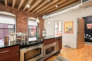 111 Beach St, Boston, MA 02111 - Photo 12