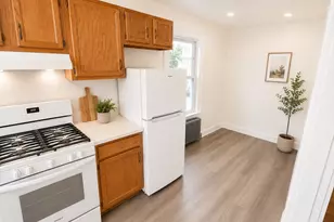 66 West St, Northampton, MA 01060 - Photo 8
