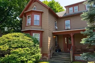 66 West St, Northampton, MA 01060 - Photo 2