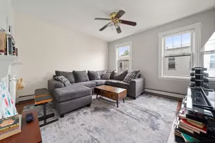 46R H St, Boston, MA 02127 - Photo 4