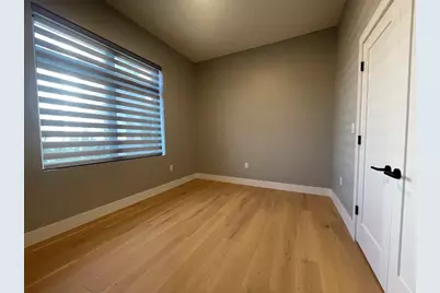 60 Cross St E #220, Somerville, MA 02145 - Photo 10