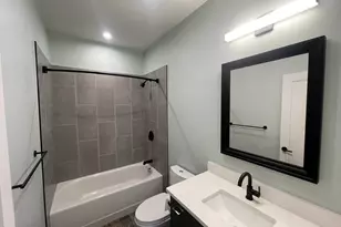 60 Cross St E, Somerville, MA 02145 - Photo 8