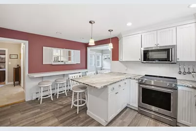 53 Boylston Cir, Shrewsbury, MA 01545 - Photo 10