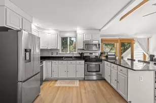 23 Eastwood Circuit, Boston, MA 02132 - Photo 14