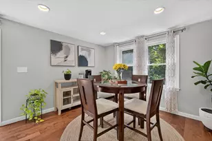 21 Railroad Ave, Taunton, MA 02780 - Photo 10
