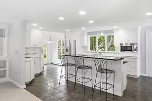 129 Pearl St, Burlington, MA 01803 - Photo 10
