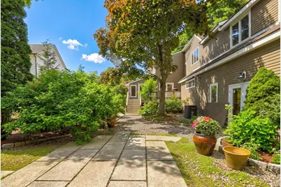 129 Pearl Street, Burlington, MA 01803 - Photo 6