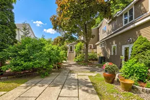 129 Pearl St, Burlington, MA 01803 - Photo 6