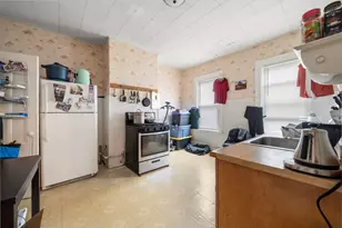 48 H St, Boston, MA 02127 - Photo 10