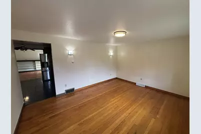 39 Huntington Rd, Hadley, MA 01035 - Photo 10