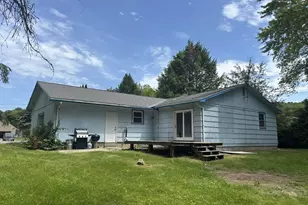 39 Huntington Rd, Hadley, MA 01035 - Photo 8