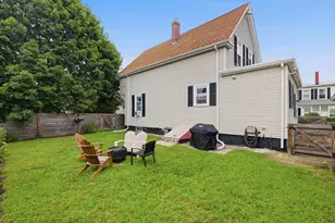 9 Munroe St, Haverhill, MA 01830 - Photo 38