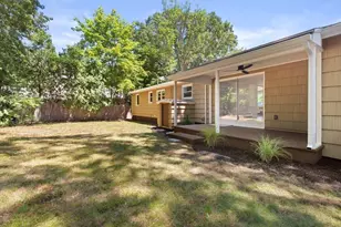 109 Lenox St, Brockton, MA 02301 - Photo 16