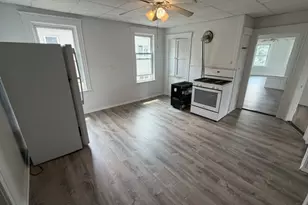 96 Stanton St, Worcester, MA 01605 - Photo 8